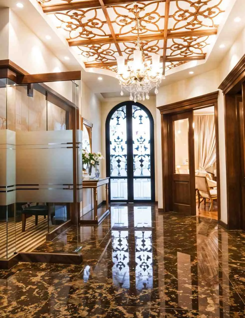 Premium amenities at SmartWorld Elie Saab Noida